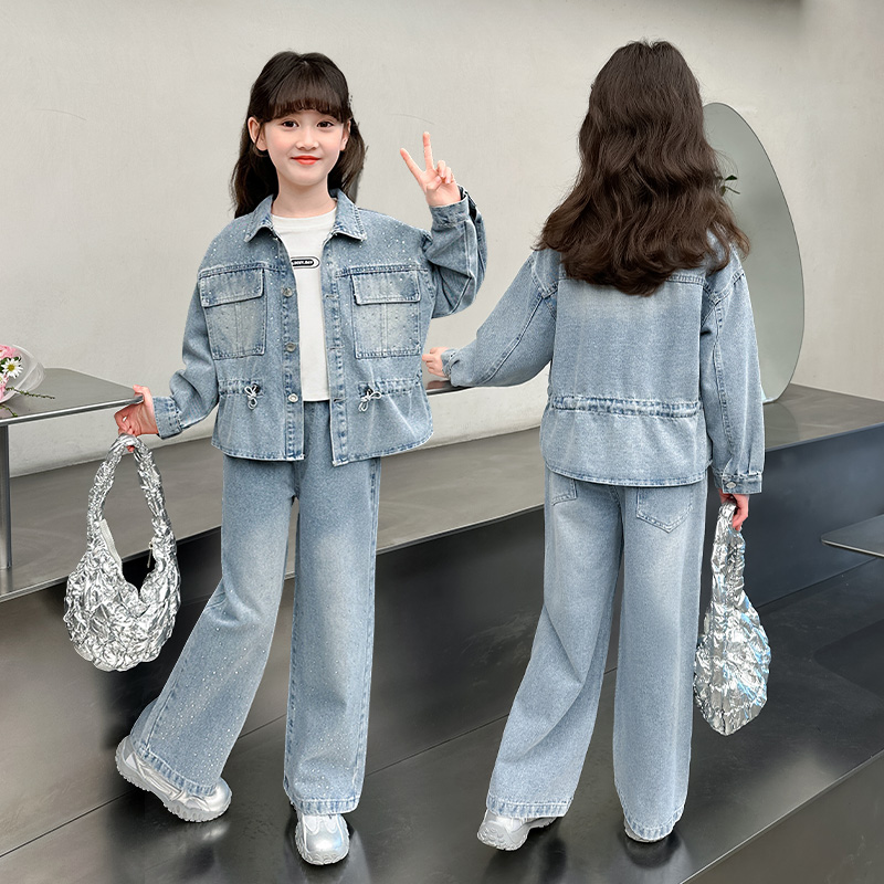 Street Fashion Korean Girl - Set Pakaian Denim Ala Jalanan Fashion