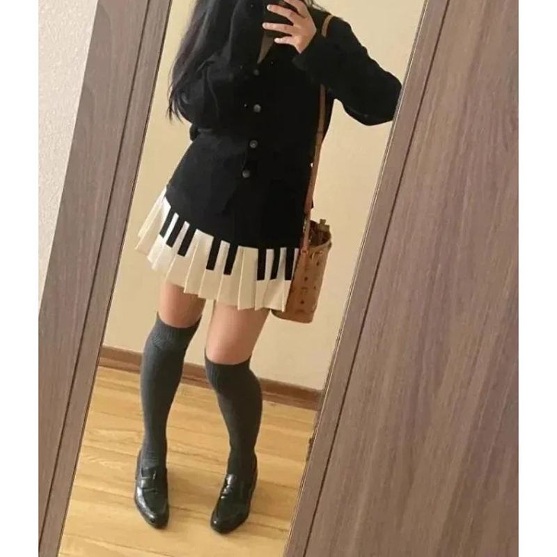 Rok Fashion Desainer Piano Wan - Street Fashion Korean Girl ulasan dan harga