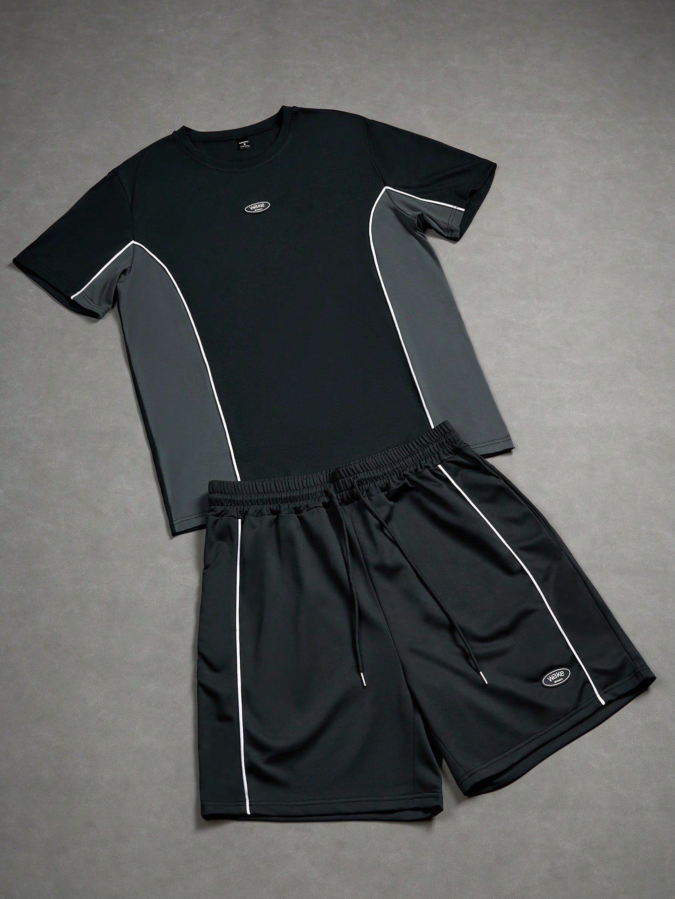 Setelan Kaos Pendek dan Celana - Street Fashion For 2026 ulasan dan harga