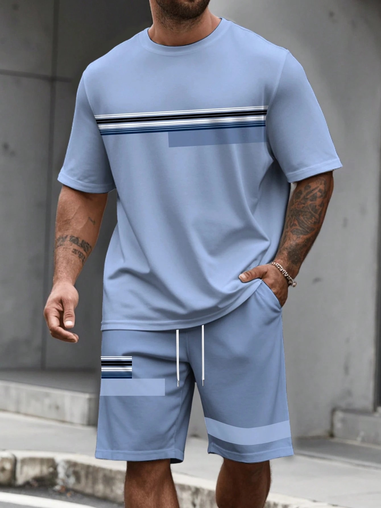 Setelan Kaos Pendek dan Celana - Street Fashion For 2026 ulasan dan harga