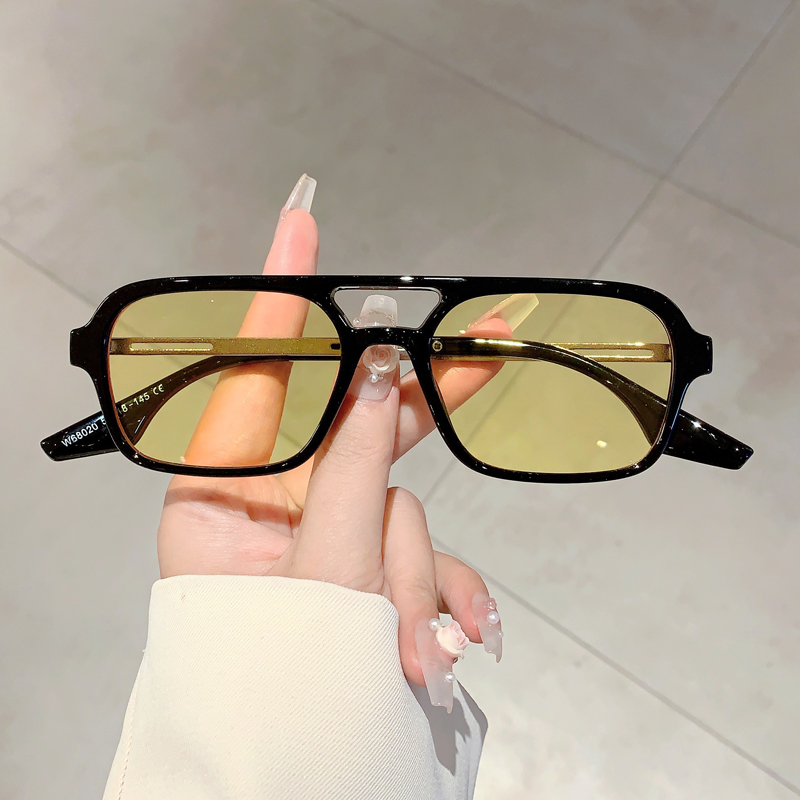 Kacamata Hitam Wanita Trendy M - Street Fashion Glasses ulasan dan harga